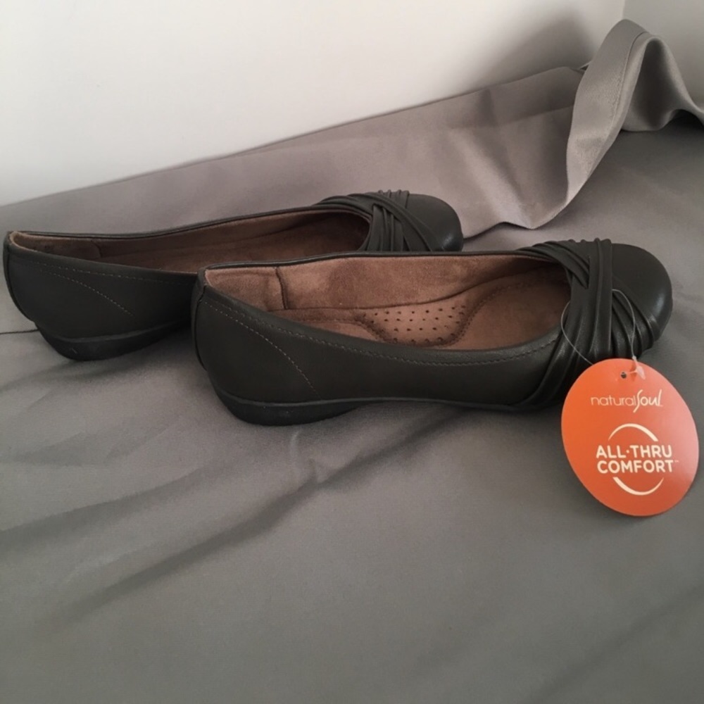 Natural Soul Comfort Dark Gary Flats. NIB - Picture 4 of 5